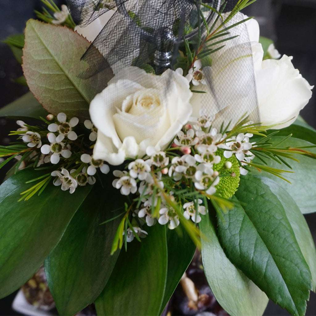 Life Glory Flower & Fruit Platter by Fruitate